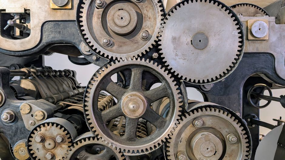 Maintaining Industrial Machinery for Maximum Lifespan and Performance